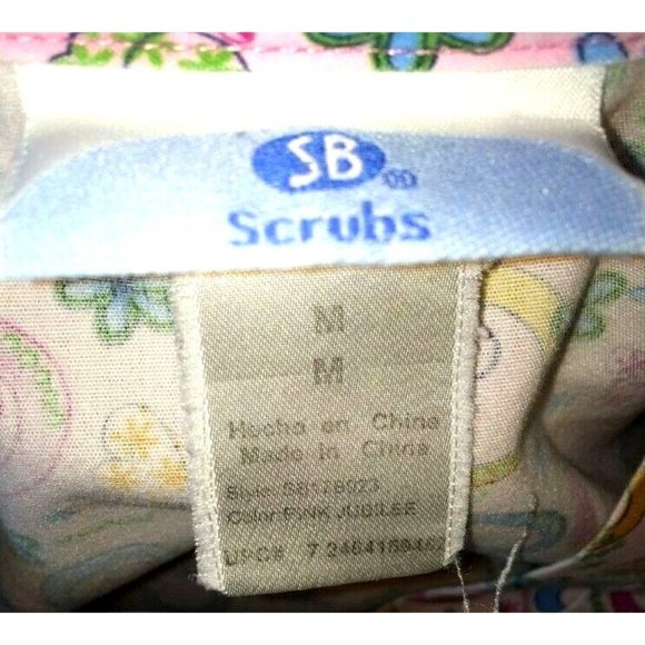 SB Scrub top Medium Pink Hearts Flowers V Neck 3 Front Pockets - Picture 3 of 9